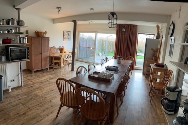 De Hooizolder: Ruim boerderijappartement in Zeeuws Eede voor 12 personen - thumbnail 3
