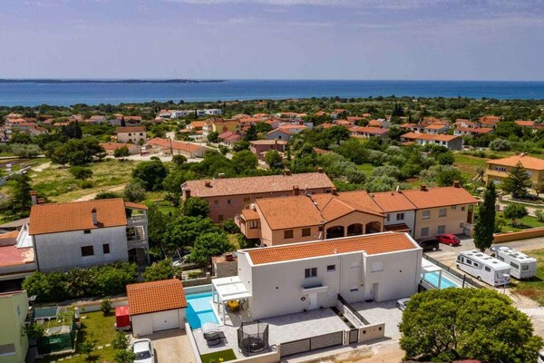 284032 - thumbnail 6