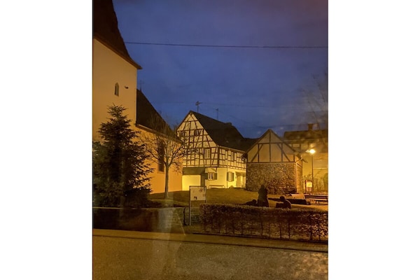 318839 - thumbnail 3
