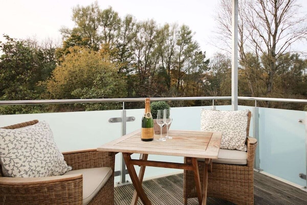 383522 - thumbnail 2