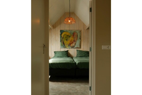 225103 - thumbnail 6