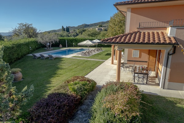 12-persoons villa met privézwembad in Loro Ciuffenna - thumbnail 3