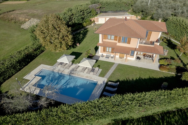 12-persoons villa met privézwembad in Loro Ciuffenna - thumbnail 6
