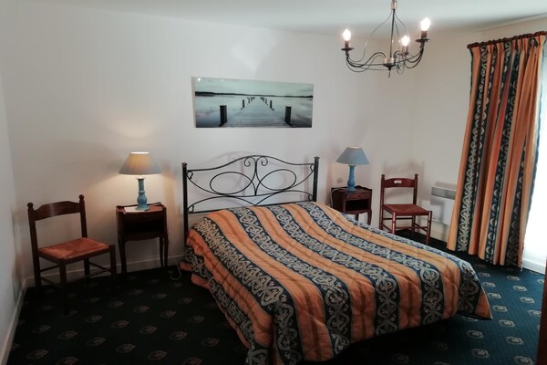 Gîte 7: Gerenoveerd appartement in bosrijk park, 5 km van de Opaalkust - thumbnail 3