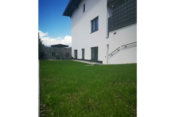 276693 - thumbnail 4