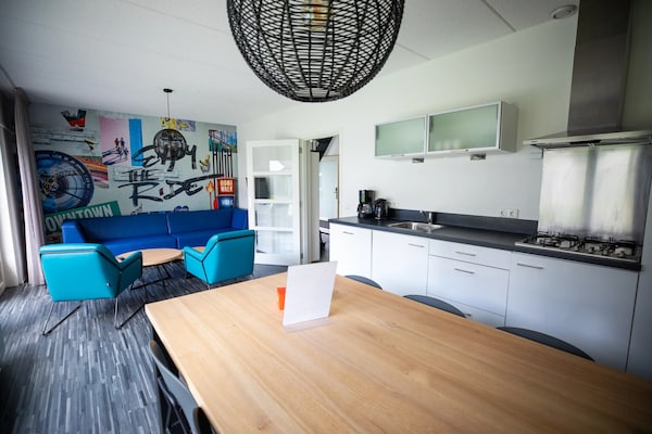 8-person bungalow - thumbnail 2