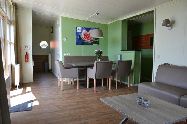 Nautisch vakantiehuis aan zee voor 14 personen in 's-Gravenzande - thumbnail 6