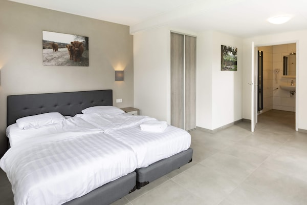 De Riethorst 2: Luxe vakantiehuis met omheinde tuin in Plasmolen, Limburg - thumbnail 2