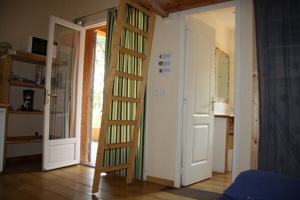 2-persoons vakantiehuis aan zee in Poggio Mezzana · 2 pers. - thumbnail 3