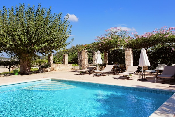 Authentiek landhuis Casita op Mallorca met zwembad en bosrijke omgeving - thumbnail 2