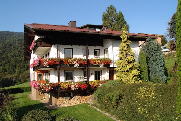 Luxe appartement met panoramisch uitzicht in Afritz am See - thumbnail 6