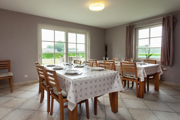 12-persoons villa met speeltuin en tuin in Peer - thumbnail 3