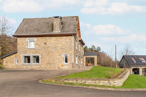 Villa Les Charmes: Ruim vakantiehuis voor 20 personen met privézwembad en sauna in de Ardennen - thumbnail 6