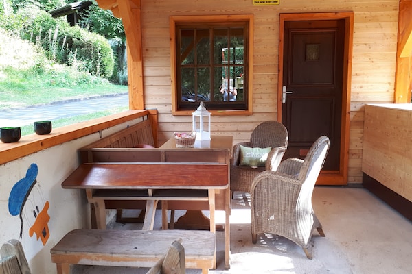 Ruim appartement met open haard in Schönecken - thumbnail 6