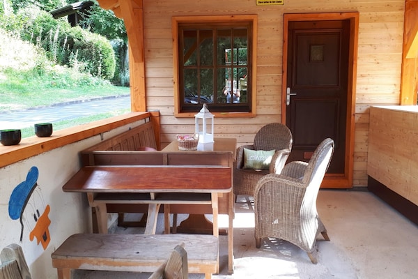 Ruim chalet voor 6 personen in Schönecken · 110 m² - thumbnail 6