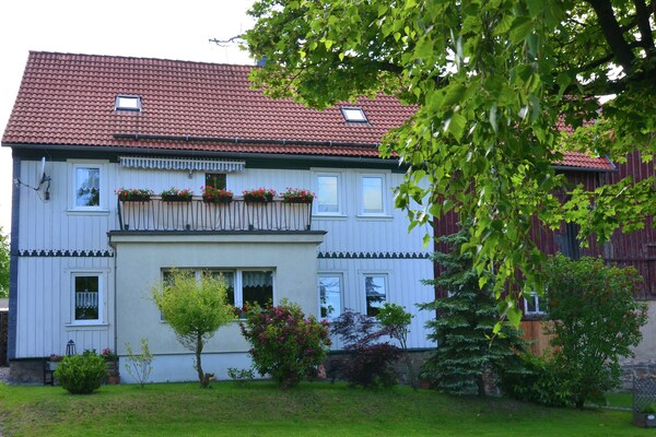 Rustiek appartement aan de bosrand in Hüttenrode, vlakbij de Harz - thumbnail 1