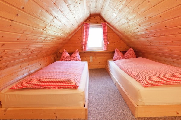 Gezellig vakantiehuis in Schmallenberg-Oberkirchen voor 4 personen - thumbnail 3