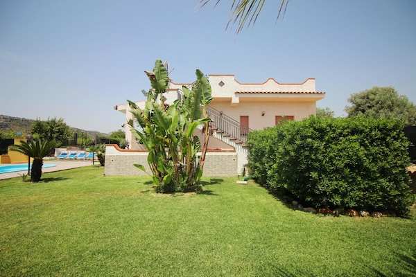 5-persoons villa met privézwembad in Siracusa - thumbnail 6