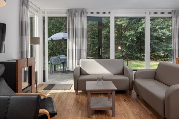 Knus chalet op Bospark Lunsbergen: wandelen, hunebedden en rust in Drenthe - thumbnail 2