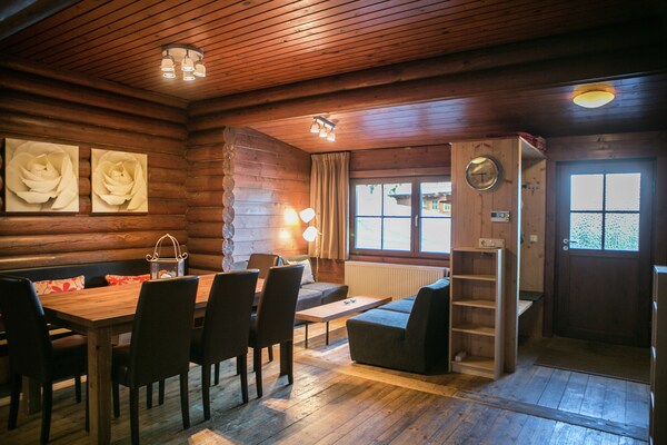 Vrijstaand chalet voor 10 personen midden in de bossen bij Hopfgarten - thumbnail 6