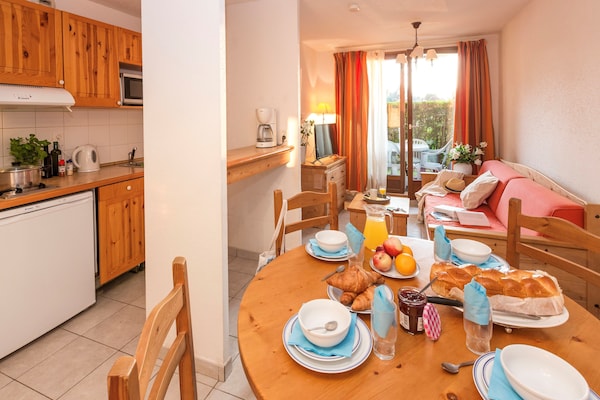 Knus appartement voor 5 bij Évian-les-Bains met zwembad en uitzicht op de Alpen - thumbnail 4