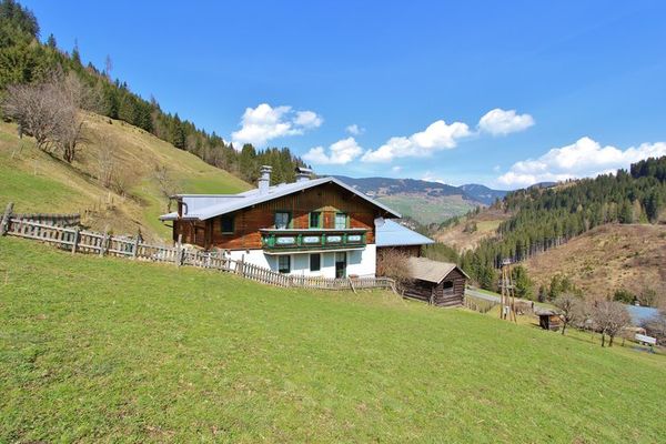 March in Austria - a perfect villa in Austria?