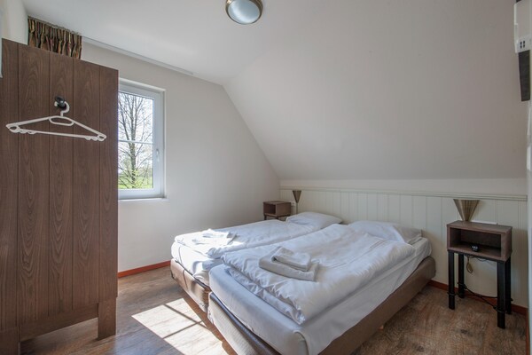 Vrijstaande villa voor 7 personen met tuin op vakantiepark Bad Bentheim - thumbnail 4