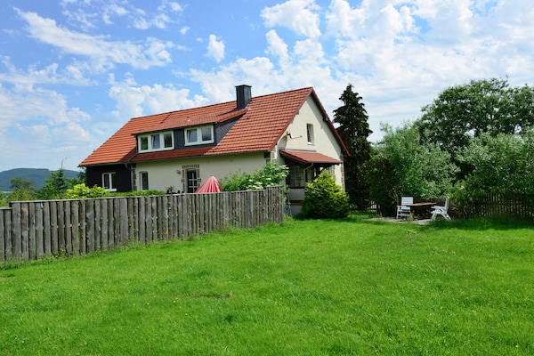 Modern appartement in Stormbruch bij de Diemelsee - thumbnail 6