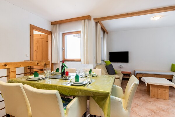 Modern appartement Hollaus 1: ski-in/ski-out in Zillertal voor 5 personen - thumbnail 2