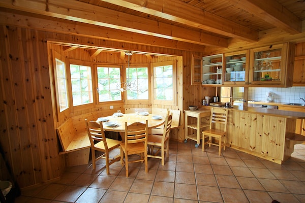 Chalet Sviv: Ruim chalet aan de skipiste in Les Masses, 4 Valleys - thumbnail 3