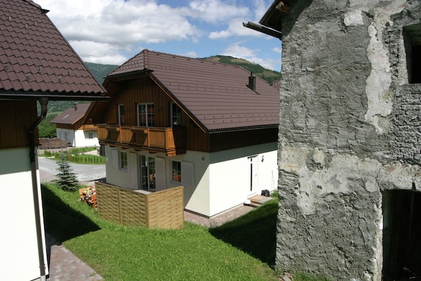 chalet-an-der-piste sleeps 10