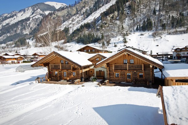 chalet-fusch-a sleeps 5