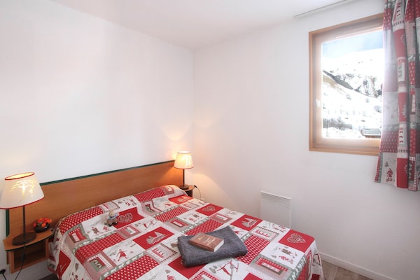 Knus appartement aan de piste in St. Sorlin d'Arves met zwembad - thumbnail 5