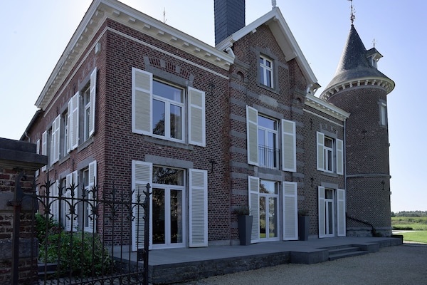 Sprookje in Thimister: Kasteel Froidthier met privéwellness en overdekt zwembad - thumbnail 3