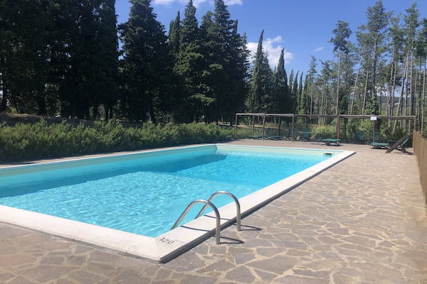 Vrijstaand Toscaans landhuis in de bossen bij Anghiari voor 6 personen - thumbnail 2