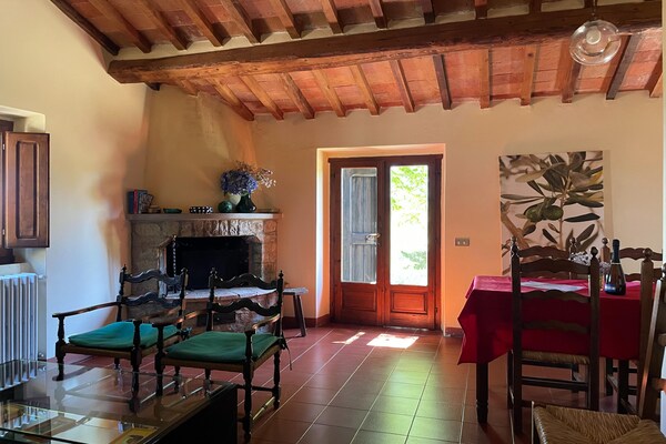 Vrijstaand Toscaans landhuis in de bossen bij Anghiari voor 6 personen - thumbnail 3