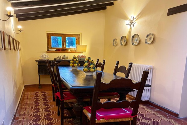 15e-eeuws Toscaans landhuis in de bossen bij Anghiari voor 6 personen - thumbnail 4