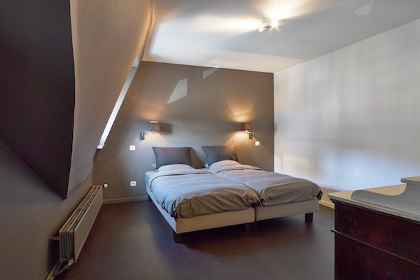 Ruim vakantiehuis voor 10 personen in historisch Limbourg met privétuin - thumbnail 4