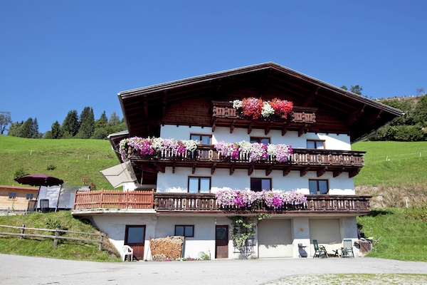 Durchholzhof in Austria - a perfect villa in Austria?