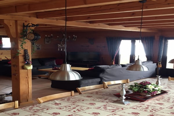 Vrijstaand chalet voor 10 personen met sauna op 300m van de skilift in Les Gets - thumbnail 3