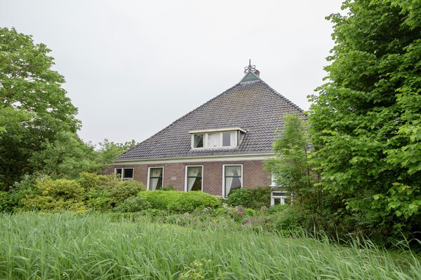 Authentieke stelpboerderij uit 1876 in Molkwerum, 500m van het IJsselmeer - thumbnail 6