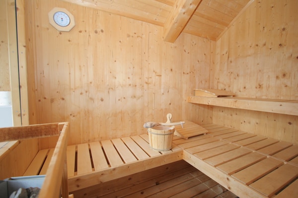 Aan de piste: Luxe chalet Quadrifoglio in centrum Hohentauern - thumbnail 5