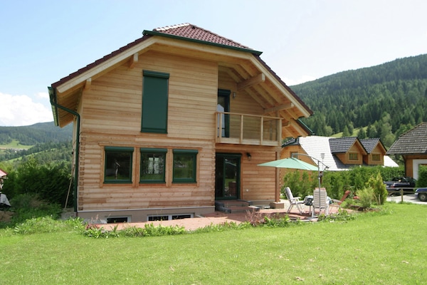 chalet-aineck sleeps 11