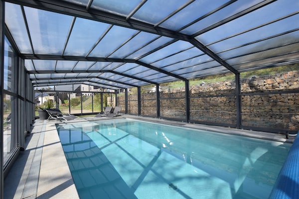 Ruime villa voor 18 personen met privézwembad en sauna in de Ardense bossen - thumbnail 2
