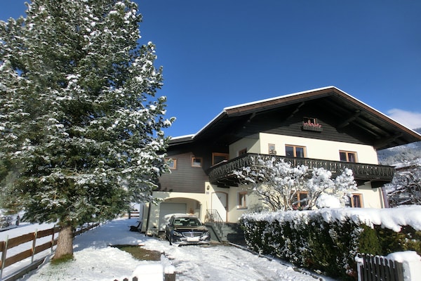 schneeflocke-xl sleeps 8