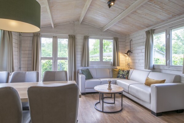 Huisdiervriendelijk chalet in groen Limburg – Resort Arcen 6 - thumbnail 2