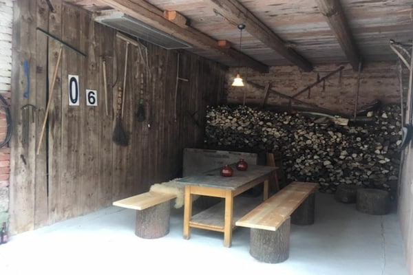 Landelijk appartement in gerenoveerde boerenhoeve met zwembad in Noord-Bohemen - thumbnail 4