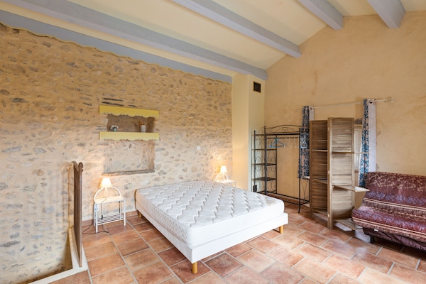 Authentieke stenen villa met privézwembad en valleizicht in Les Mages - thumbnail 2
