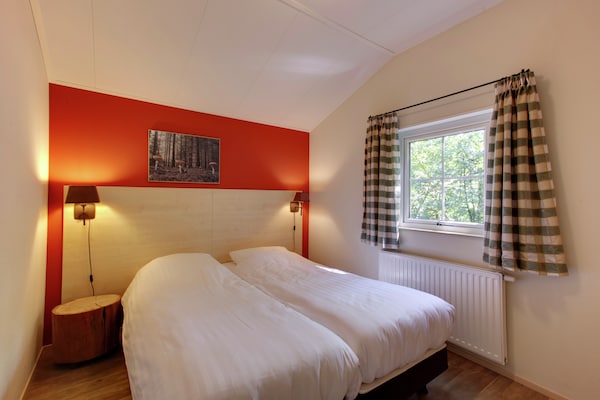 Vrijstaande bungalow in Dalfsen met tuin, huisdieren welkom - thumbnail 2