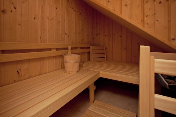 Ruim chalet voor 10 personen met sauna nabij Zillertal Arena - thumbnail 6